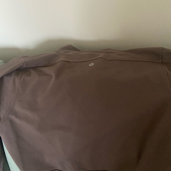 Brown Ribbed Pullover with Zipper - Picture 4 of 4